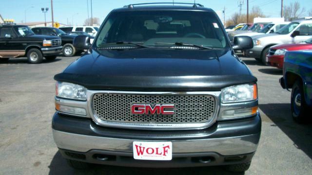 GMC Yukon XL 2004 photo 3