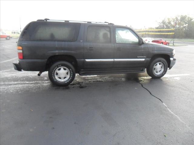 GMC Yukon XL 2004 photo 1