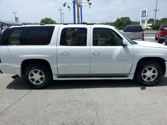 GMC Yukon XL Sport 4WD SUV