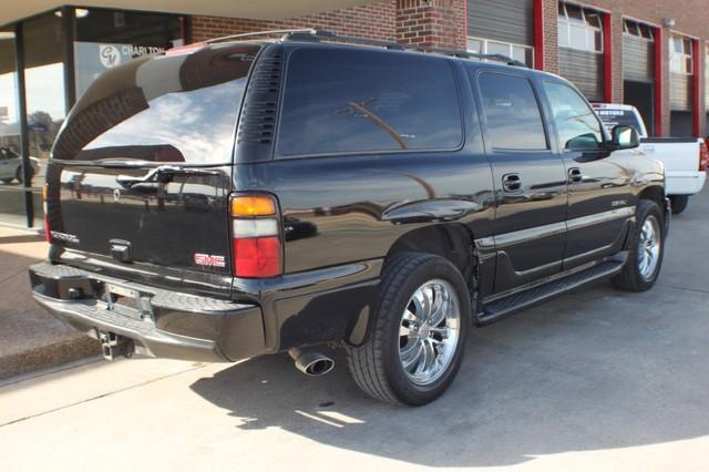 GMC Yukon XL 2004 photo 5