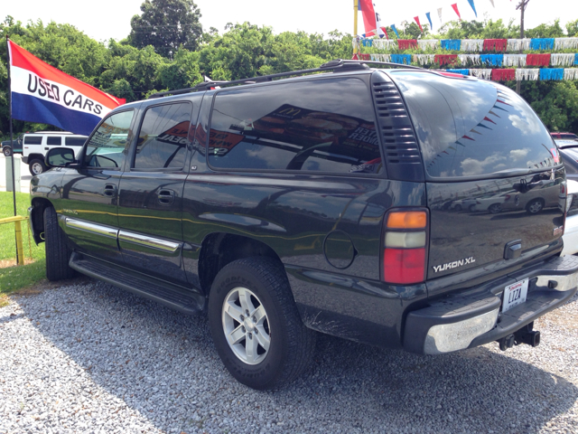 GMC Yukon XL C350 4dr Sdn 3.5L Sport RWD Sedan SUV