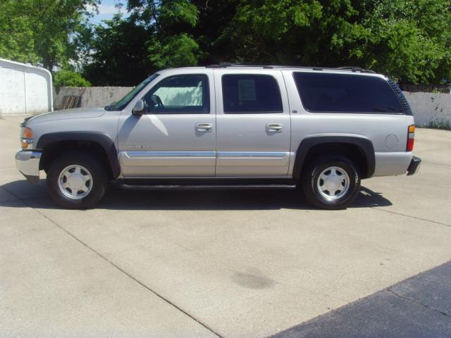 GMC Yukon XL 2004 photo 1