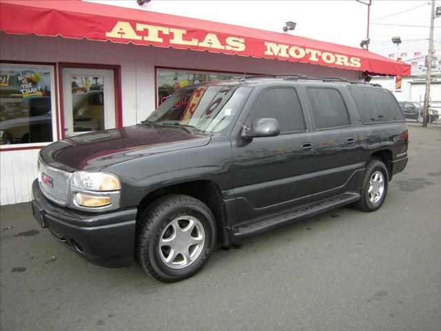 GMC Yukon XL EX Sedan 4D Sport Utility