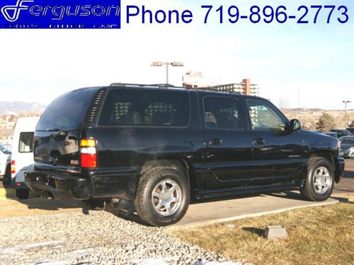 GMC Yukon XL 2005 photo 2