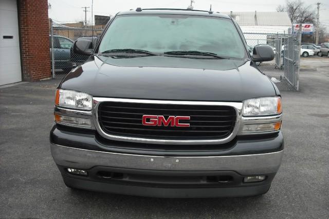 GMC Yukon XL 2005 photo 1