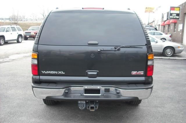 GMC Yukon XL 2005 photo 5