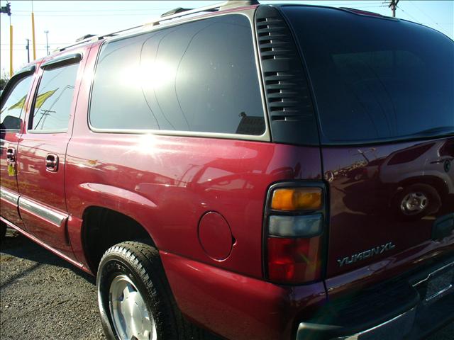 GMC Yukon XL 2005 photo 5