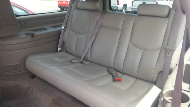 GMC Yukon XL 2005 photo 10