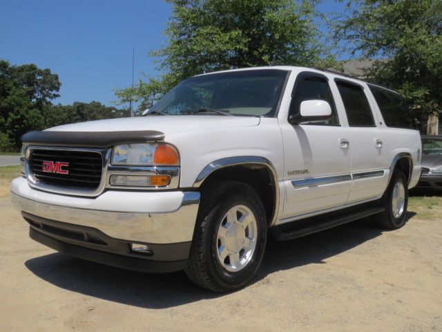 GMC Yukon XL 2005 photo 12