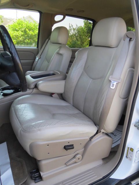 GMC Yukon XL 2005 photo 14