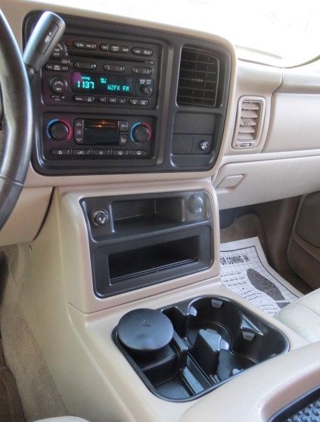 GMC Yukon XL 2005 photo 45