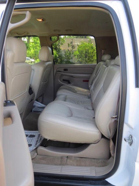 GMC Yukon XL 2005 photo 52