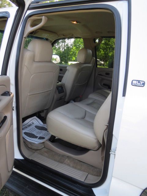 GMC Yukon XL 2005 photo 65