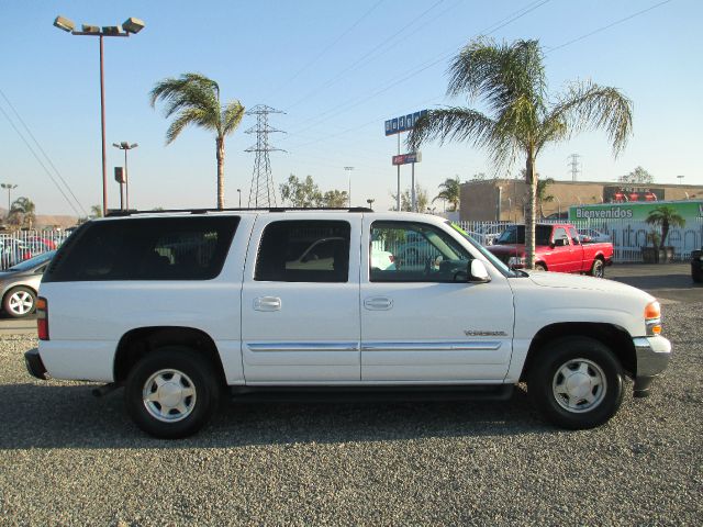 GMC Yukon XL 2005 photo 7