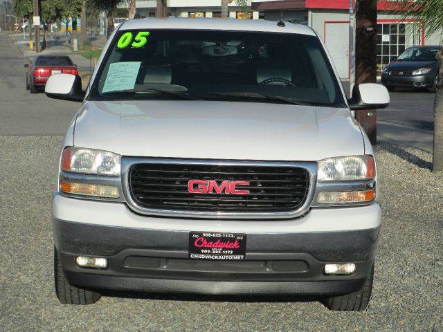 GMC Yukon XL 2005 photo 8