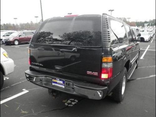 GMC Yukon XL 2005 photo 4