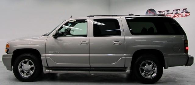 GMC Yukon XL 2005 photo 1