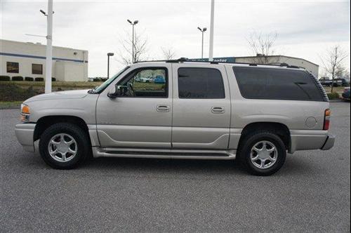 GMC Yukon XL 2005 photo 1