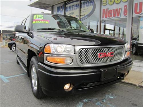 GMC Yukon XL 2005 photo 4