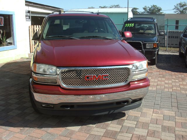 GMC Yukon XL 2005 photo 3