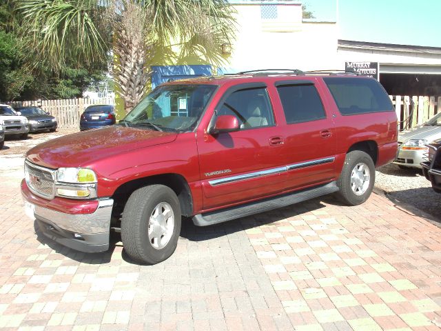 GMC Yukon XL 2005 photo 4