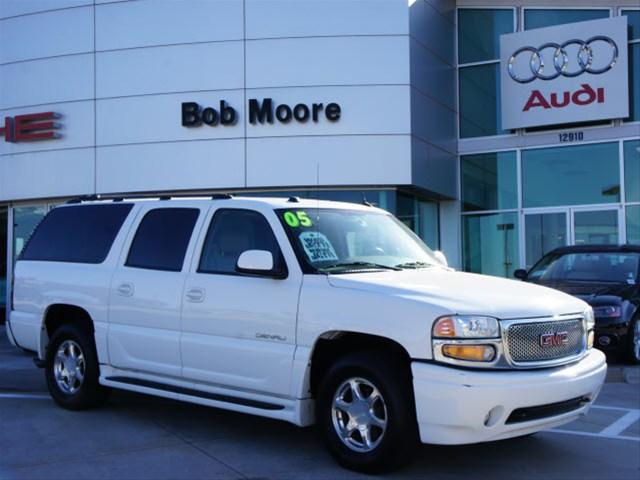 GMC Yukon XL EX Sedan 4D Sport Utility