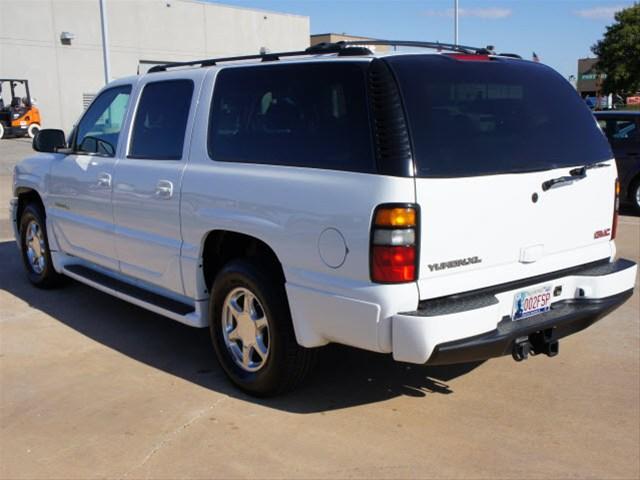 GMC Yukon XL 2005 photo 5