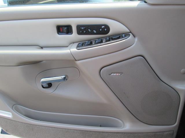 GMC Yukon XL 2005 photo 1