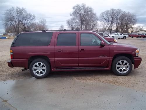 GMC Yukon XL 2005 photo 1