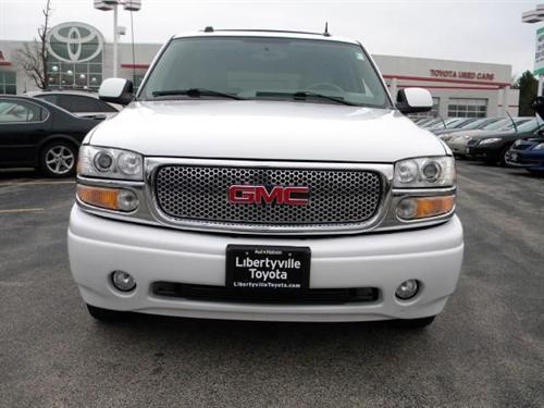 GMC Yukon XL 2005 photo 1