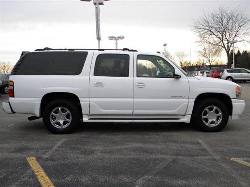 GMC Yukon XL 2005 photo 3