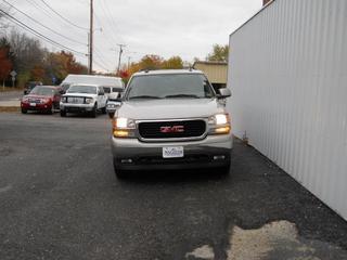 GMC Yukon XL 2005 photo 4