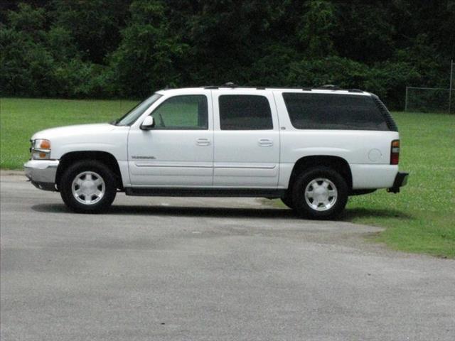 GMC Yukon XL 2006 photo 3