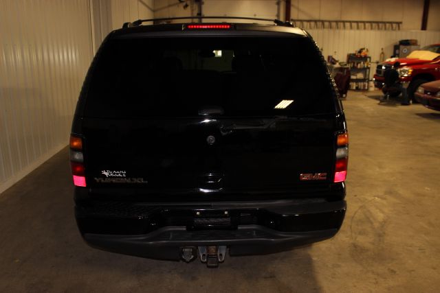 GMC Yukon XL 2006 photo 15