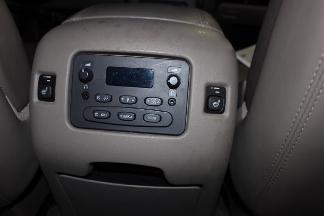 GMC Yukon XL 2006 photo 4