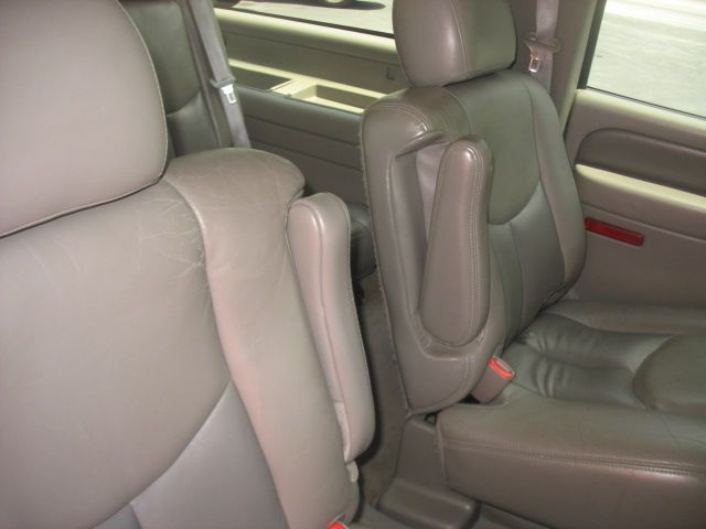 GMC Yukon XL 2006 photo 1