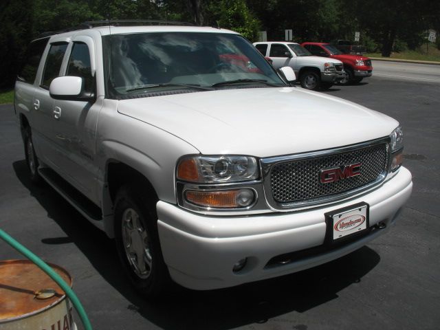 GMC Yukon XL 2006 photo 17