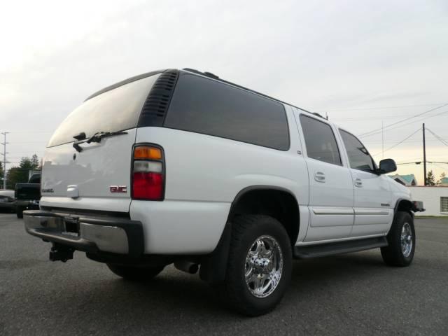 GMC Yukon XL 2006 photo 4