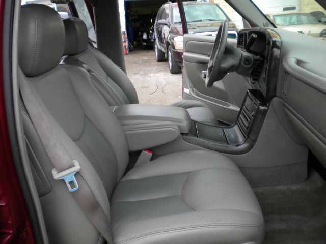 GMC Yukon XL 2006 photo 4