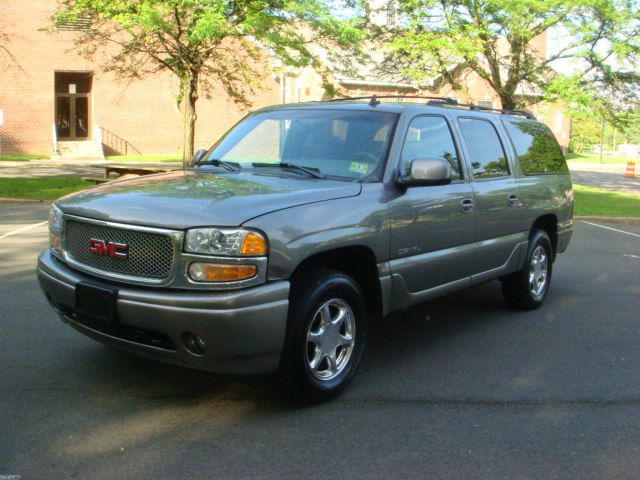 GMC Yukon XL 2006 photo 13