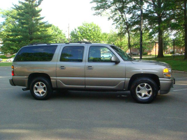 GMC Yukon XL 2006 photo 14