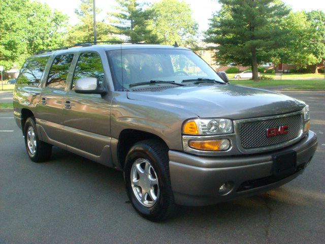 GMC Yukon XL 2006 photo 5