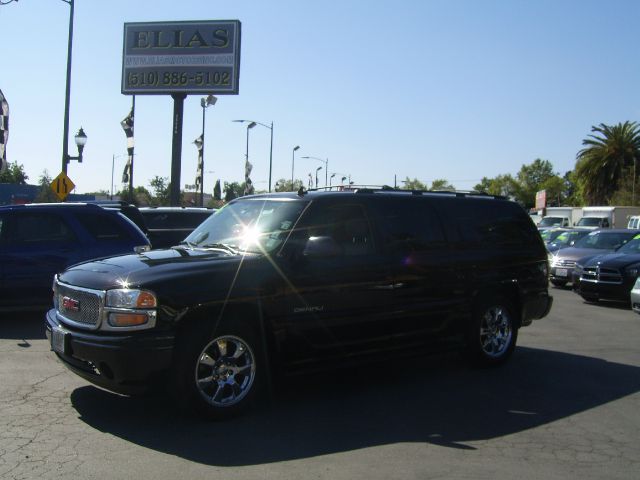 GMC Yukon XL 2006 photo 6