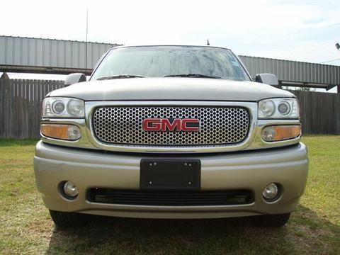 GMC Yukon XL 2006 photo 2