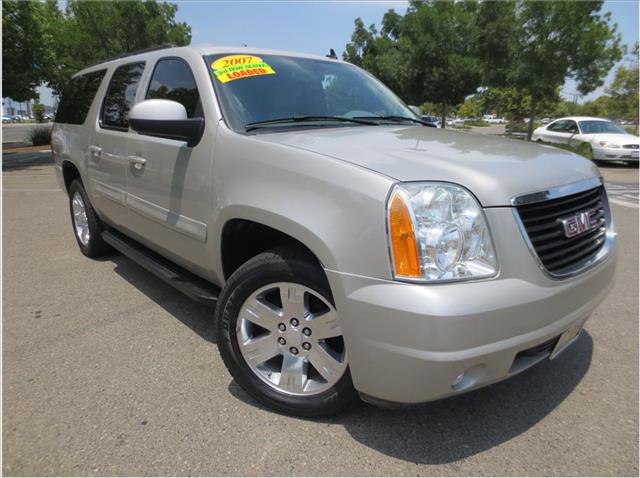 GMC Yukon XL 2007 photo 1