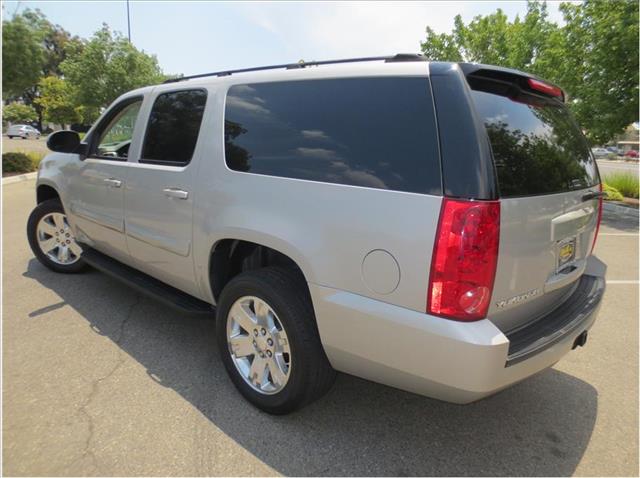 GMC Yukon XL 2007 photo 4