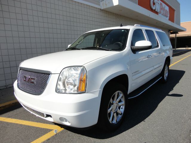 GMC Yukon XL 2007 photo 3