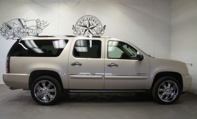 GMC Yukon XL 2007 photo 3