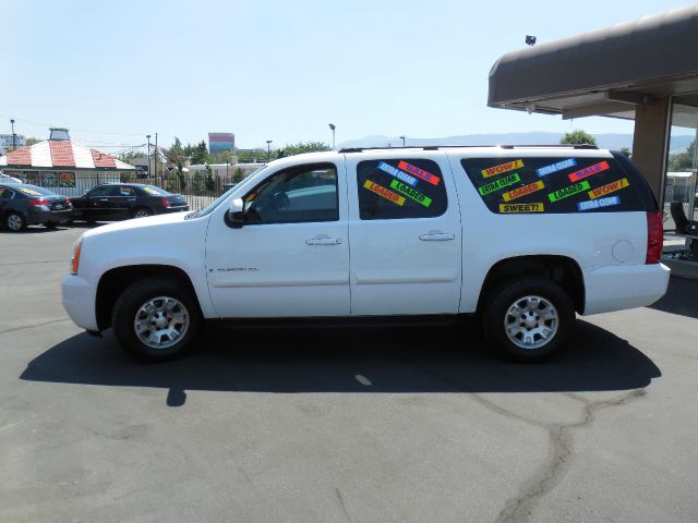 GMC Yukon XL 2007 photo 3