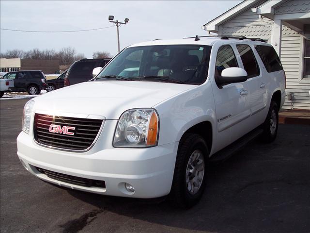 GMC Yukon XL SLT Sport Utility